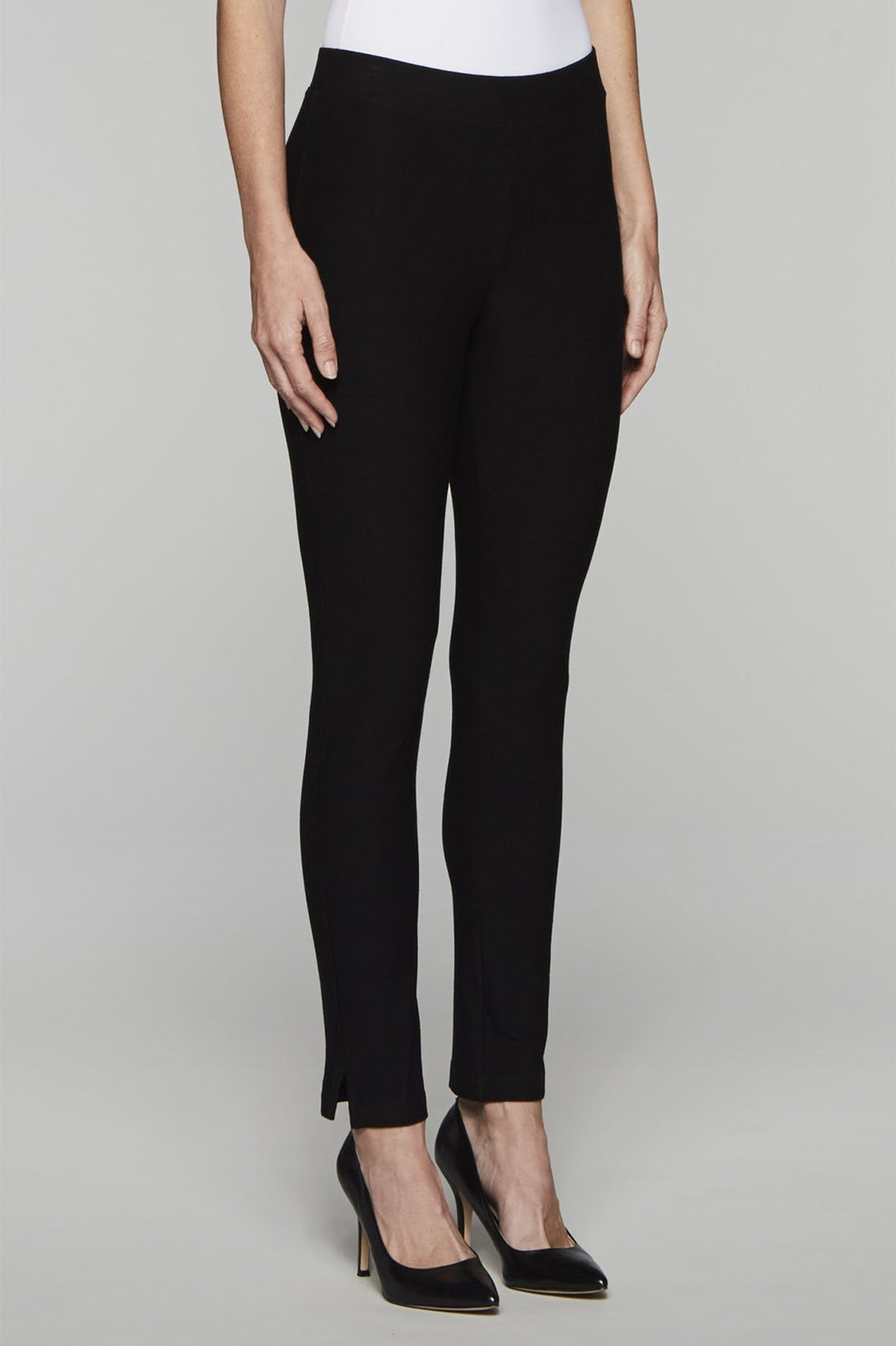 Women's Ankle Crepe Pant Black